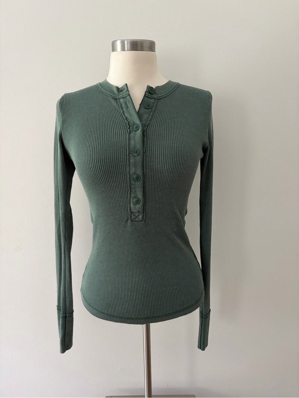aerie Henley Essential Layering T-Shirt Ribbed Long-Sleeve Green S Cabincore